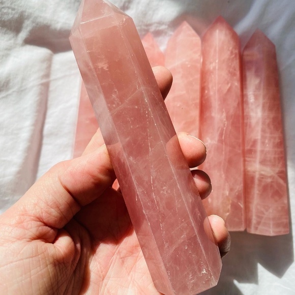 Rose quartz 5” crystal tower! Heart chakra healer!Ballet Pink! Ethically mined! - Picture 2 of 5